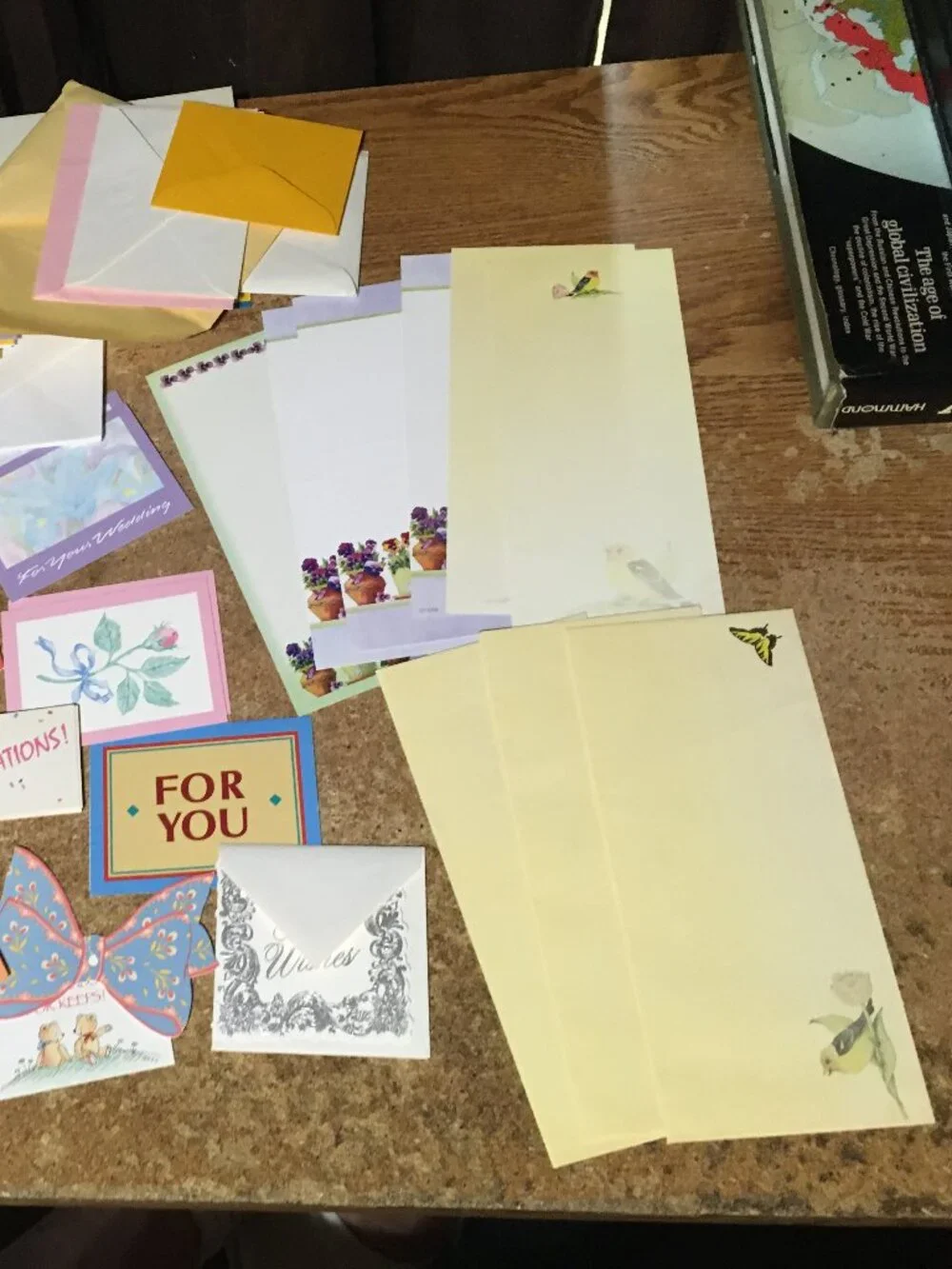 LOT OF CARDS GIFT BAGS WRAPPING PAPER HOLIDAYS HALLOWEEN HAPPY BIRTHDAY ANIMALS